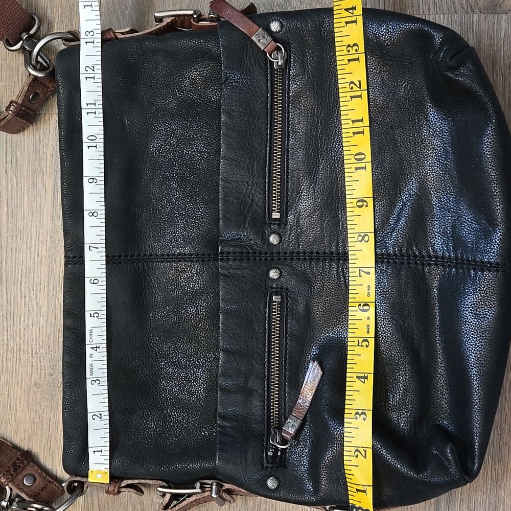 The SAK Sanibel Bag Black Leather With Brown Straps - Picture 9 of 11